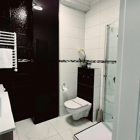 Black-white * ميلنو