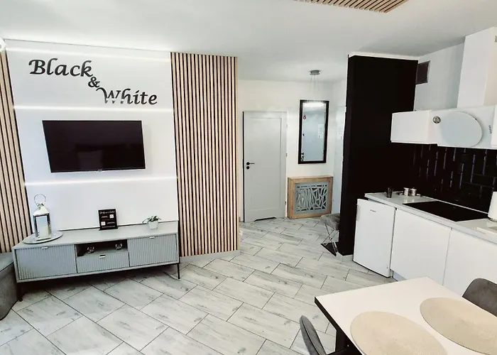 Lägenhet Black-white Mielno (Koszalin)